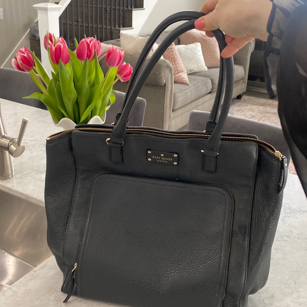 Pebbled leather Kate Spade bag